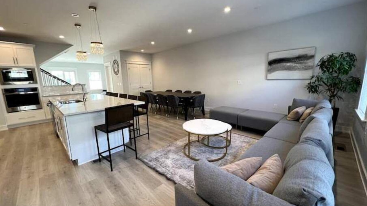 Photo of Livingroom in Sunset Island