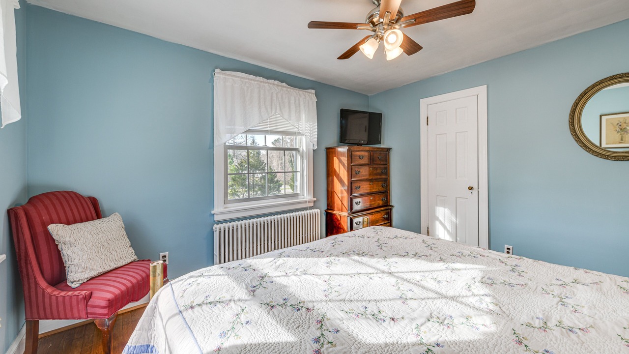 Photo of Bedroom in Glen Allen