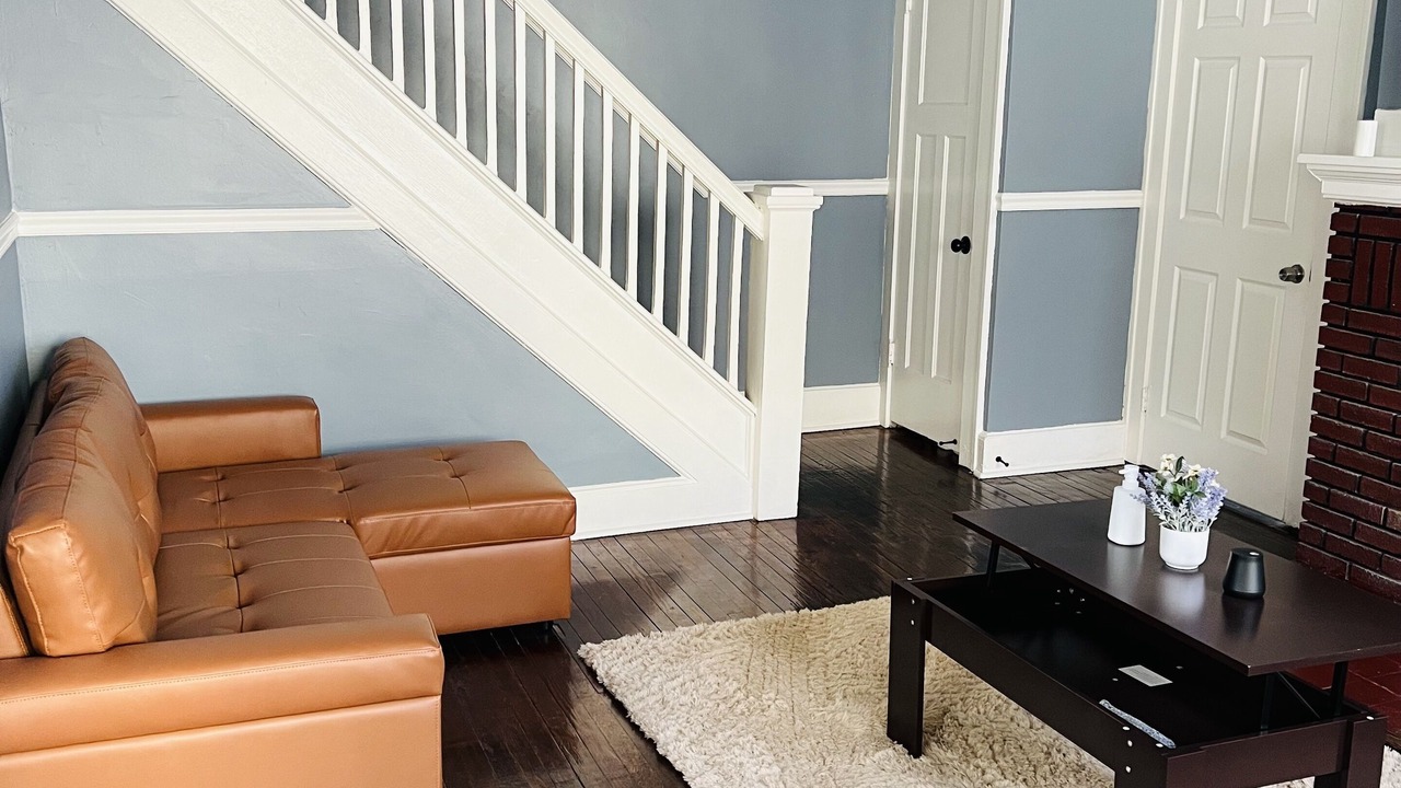 Photo of Livingroom in Irvington
