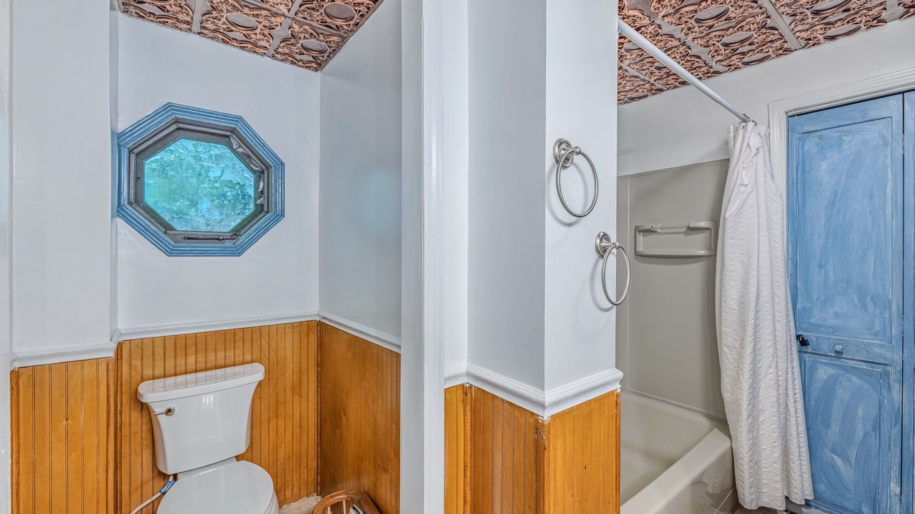 Photo of Bathroom in Ticonderoga