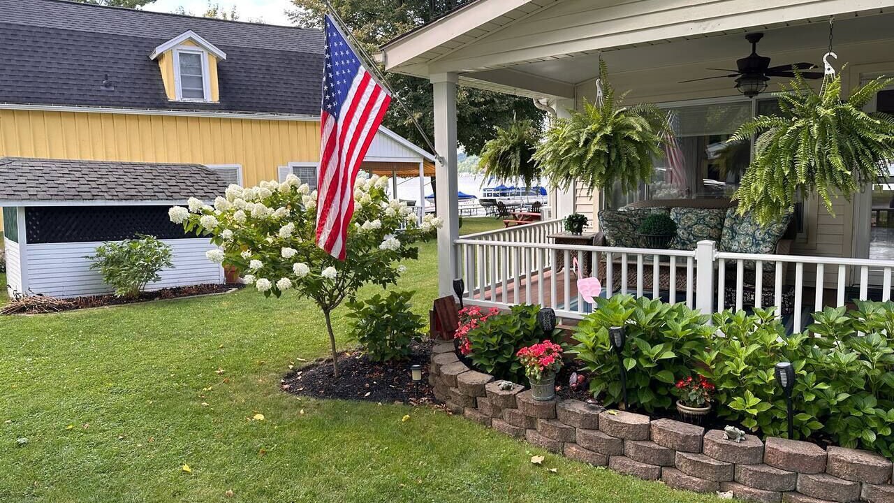 Photo of Others in Livonia