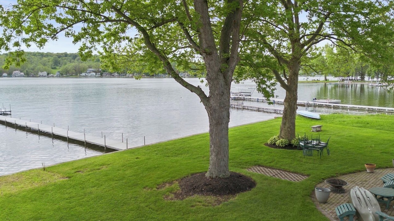 Photo of Outdoor in Livonia
