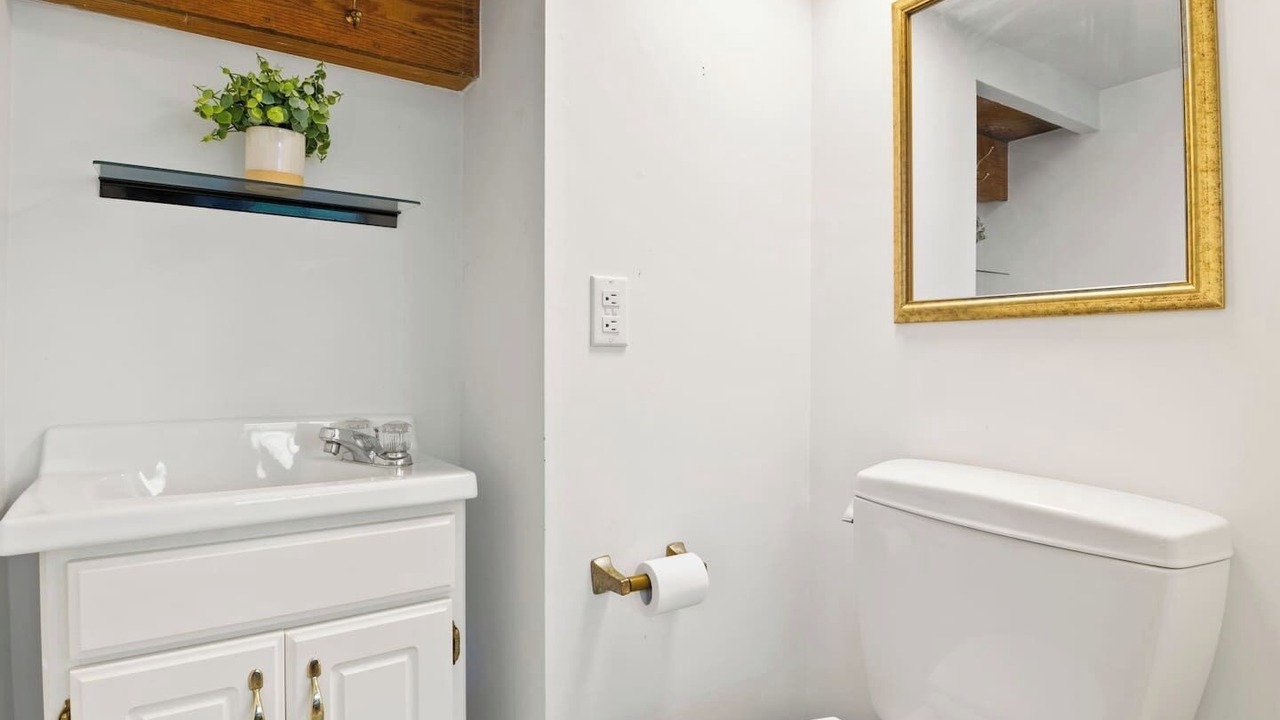 Photo of Bathroom in Livonia
