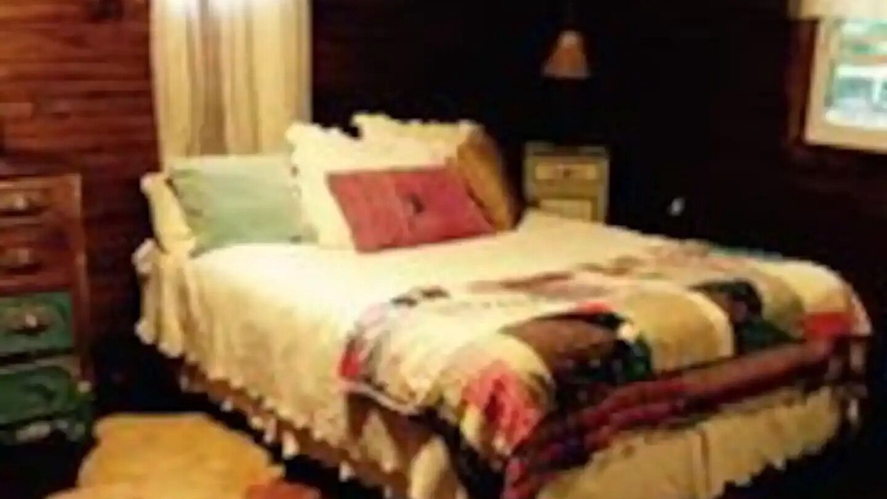 Photo of Bedroom in Glouster