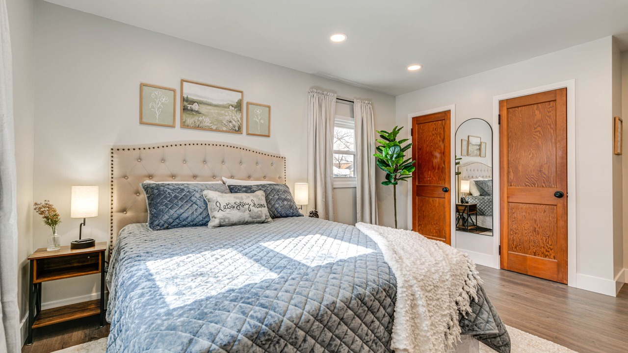 Photo of Bedroom in Tonawanda