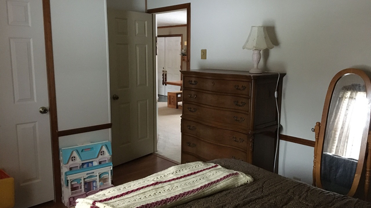 Photo of Bedroom in Thompson