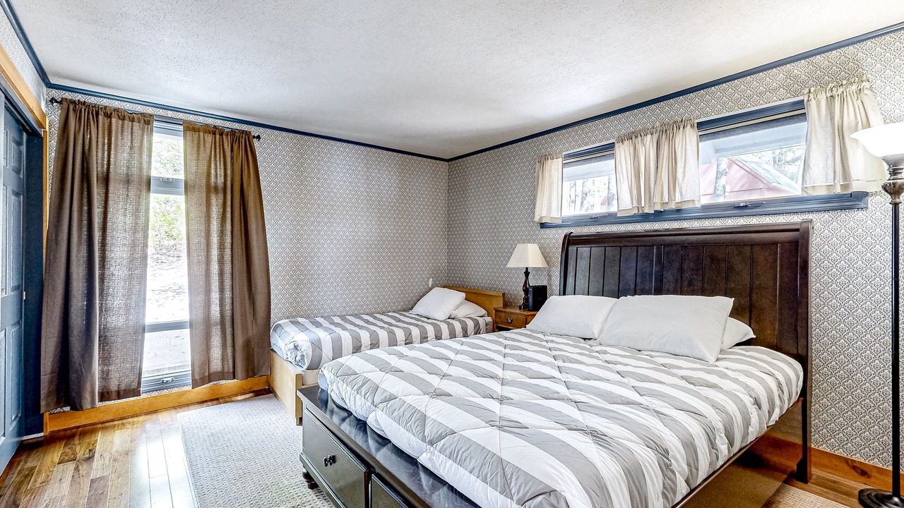 Photo of Bedroom in Wolfeboro