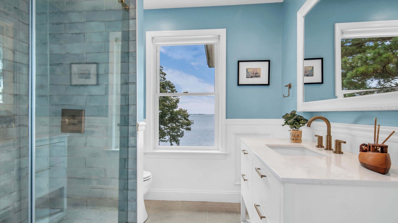 Photo of Bathroom in Royal Oak