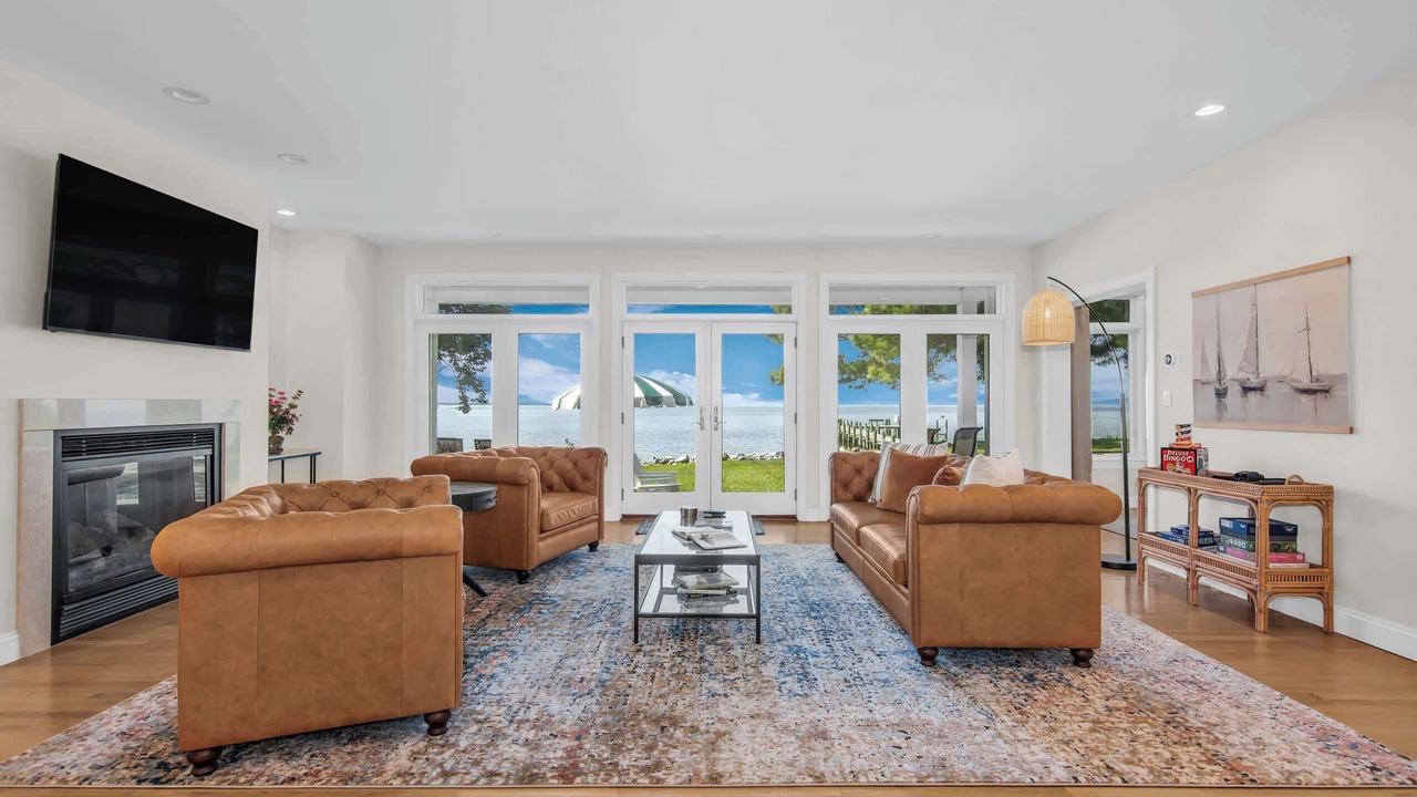 Photo of Livingroom in Royal Oak