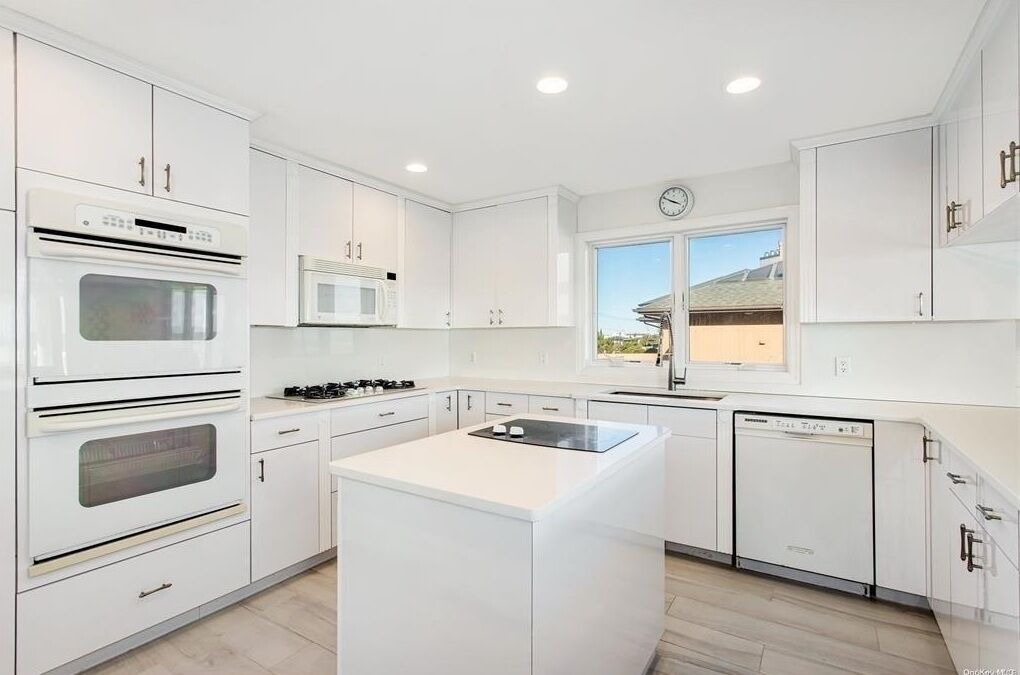 Photo of Kitchen in Westhampton Beach