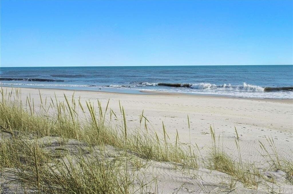 Photo of Others in Westhampton Beach
