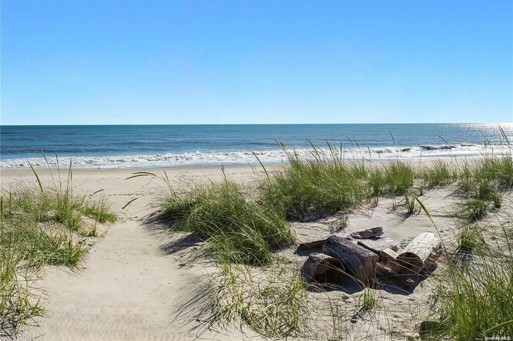 Photo of Others in Westhampton Beach
