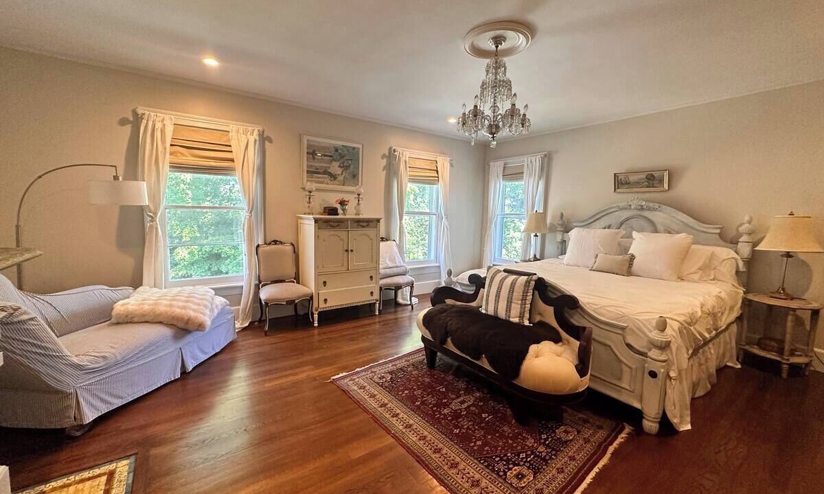 Photo of Bedroom in Kingston