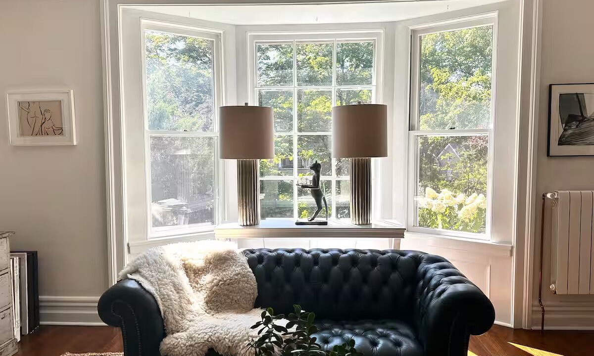 Photo of Livingroom in Kingston