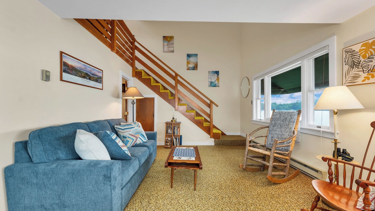 Photo of Livingroom in Melvin Village