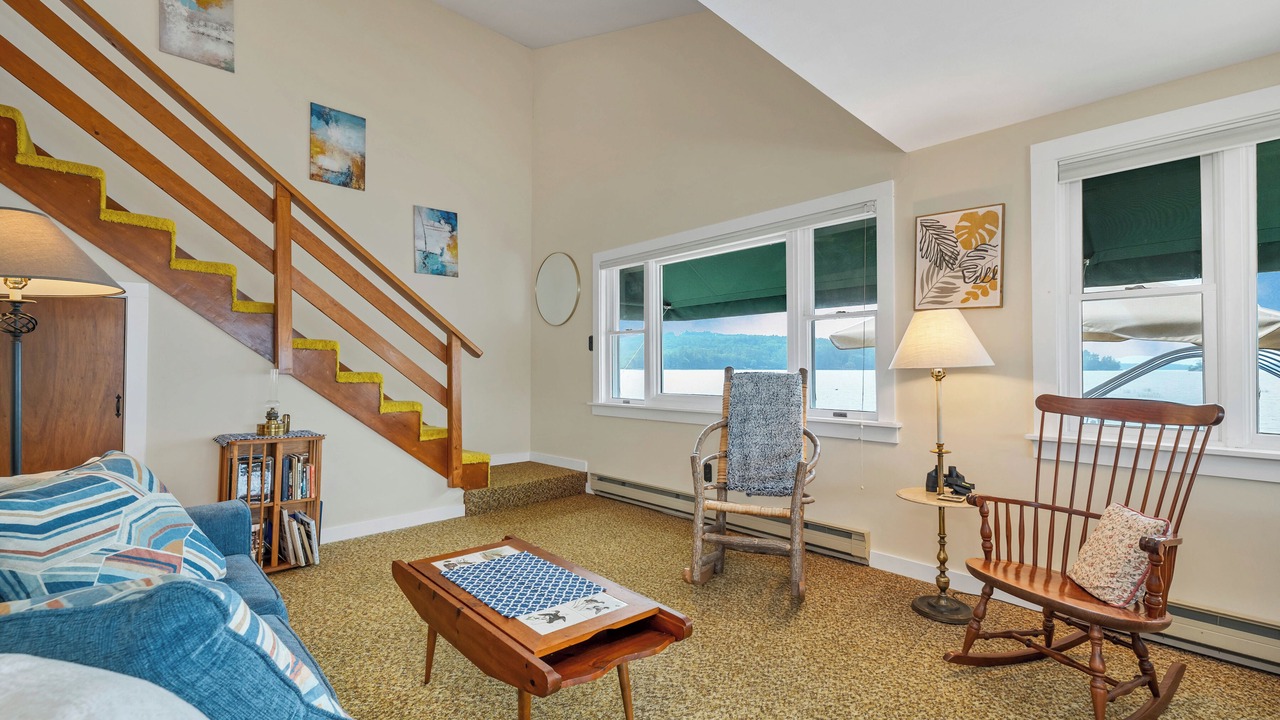 Photo of Livingroom in Melvin Village