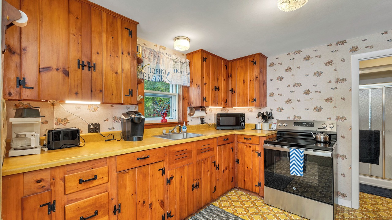 Photo of Kitchen in Melvin Village