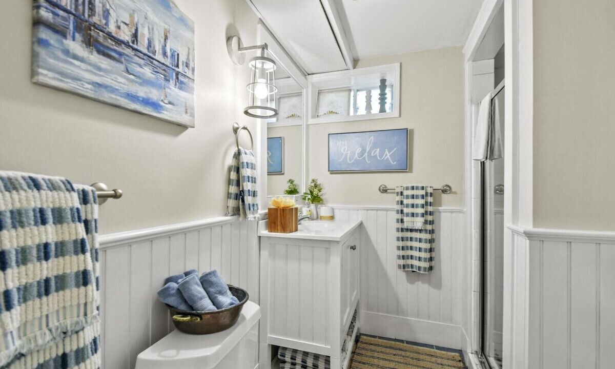 Photo of Bathroom in Waquoit Village