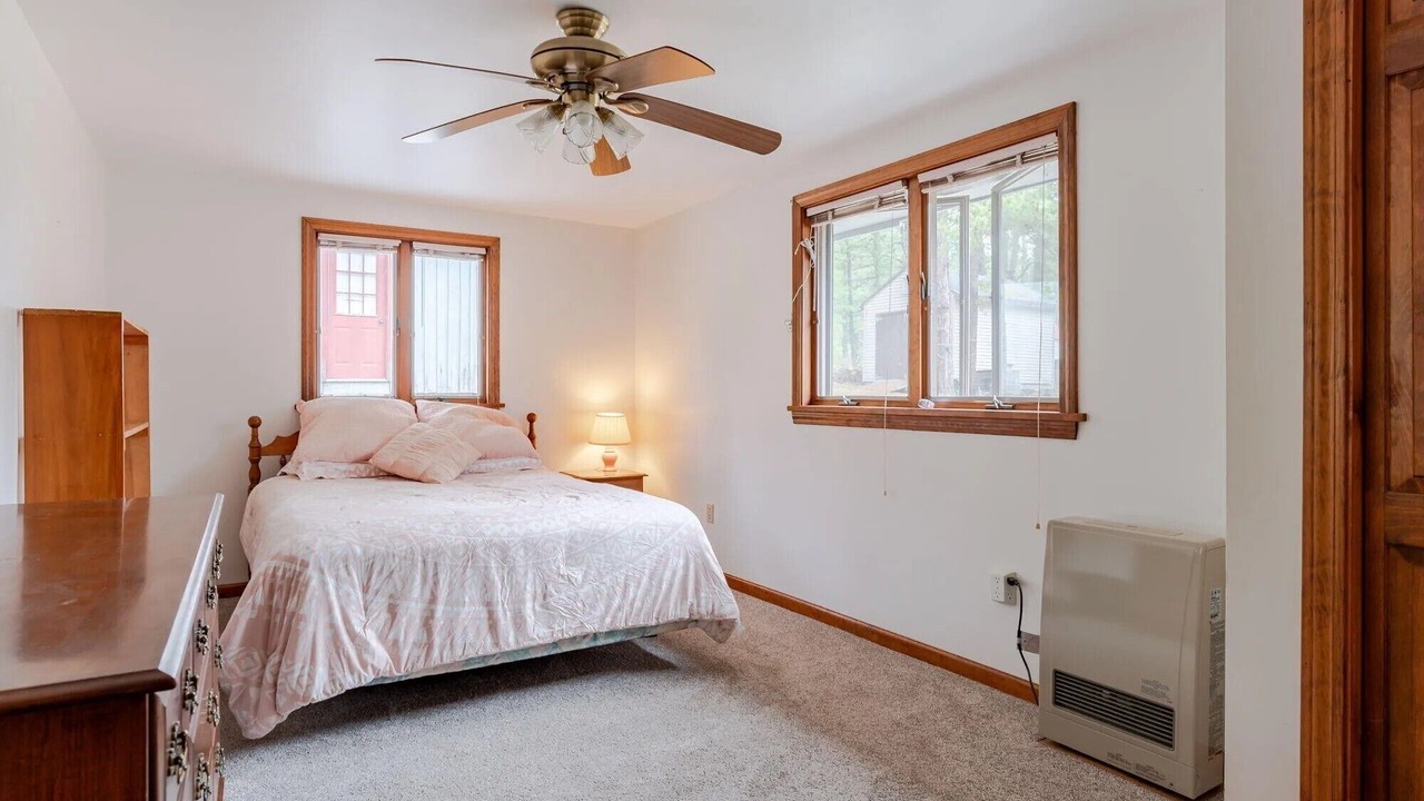 Photo of Bedroom in Brownfield