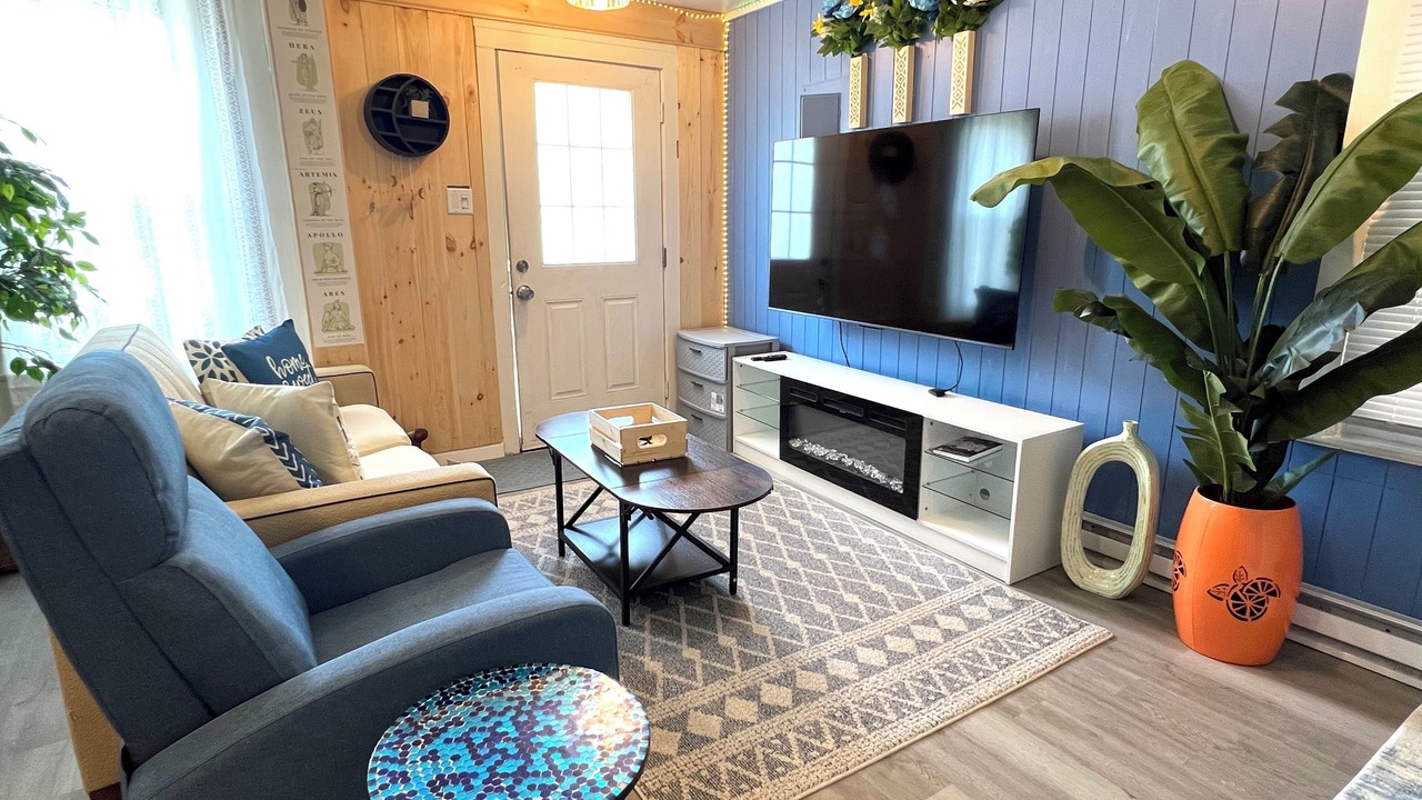 Photo of Livingroom in Stockade Historic District