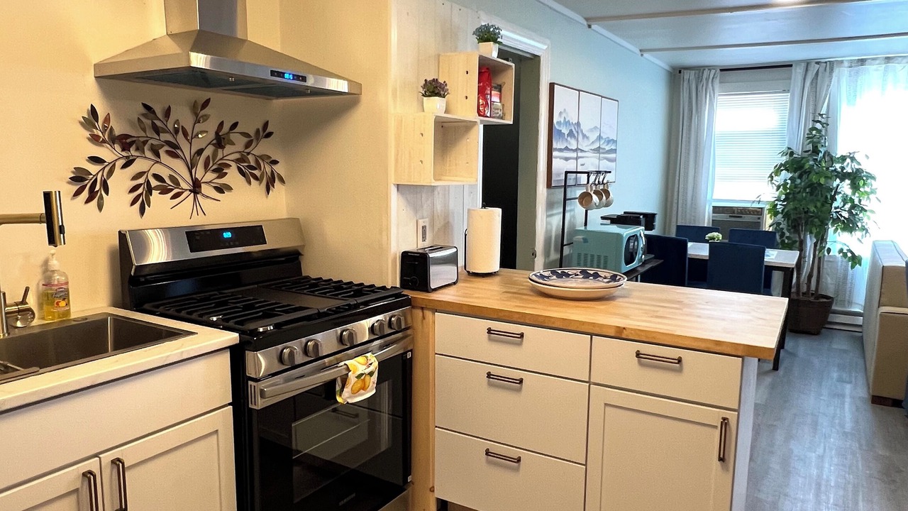 Photo of Kitchen in Stockade Historic District