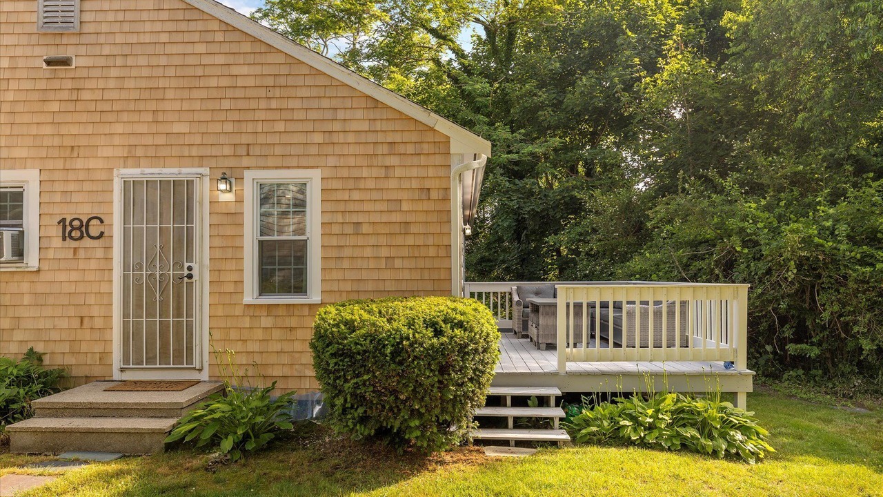 Photo of Patio Balcony in Hyannis
