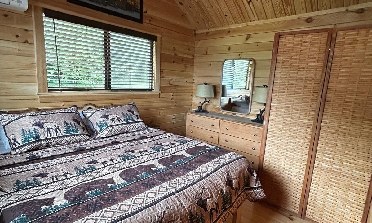 Photo of Bedroom in Old Fields