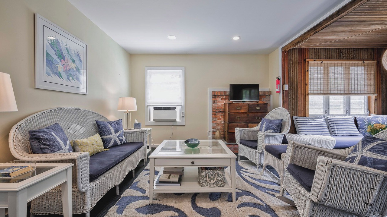 Photo of Livingroom in Ocean Bay Park