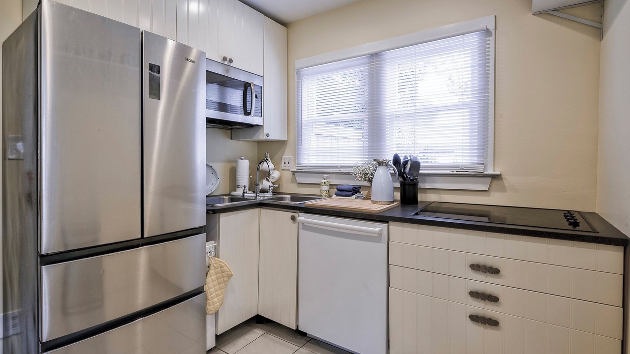 Photo of Kitchen in Ocean Bay Park