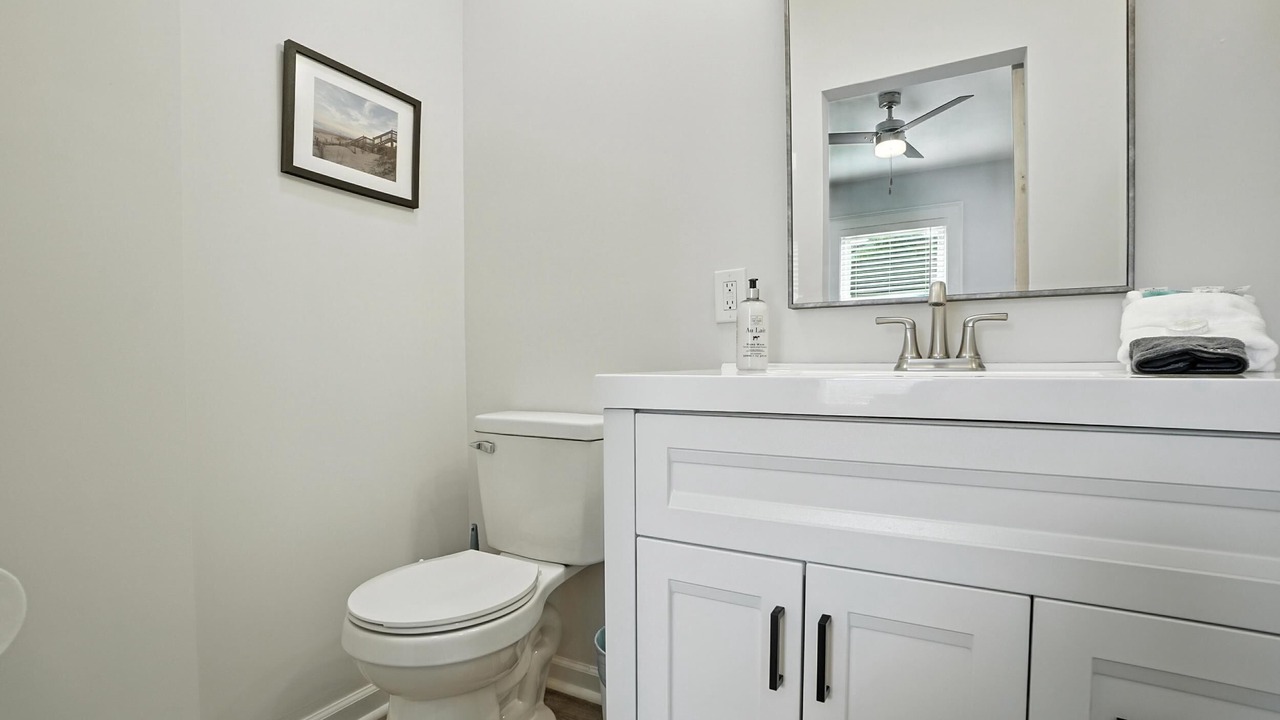 Photo of Bathroom in East Ocean View