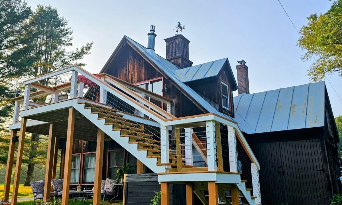 Photo of Outdoor in Hancock