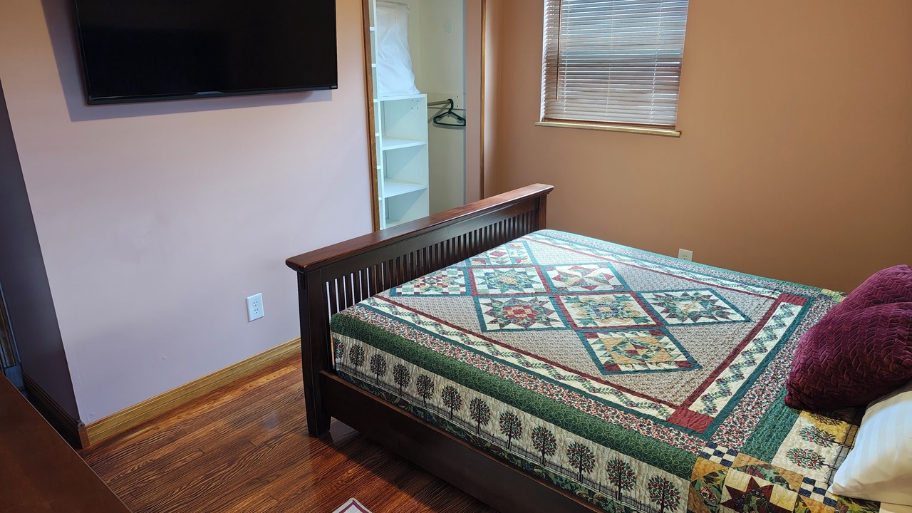 Photo of Bedroom in South Point