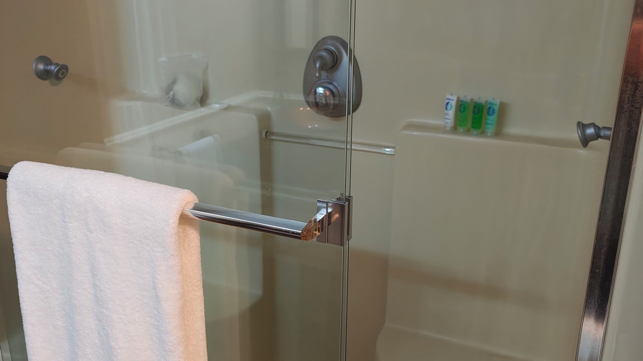 Photo of Bathroom in South Point