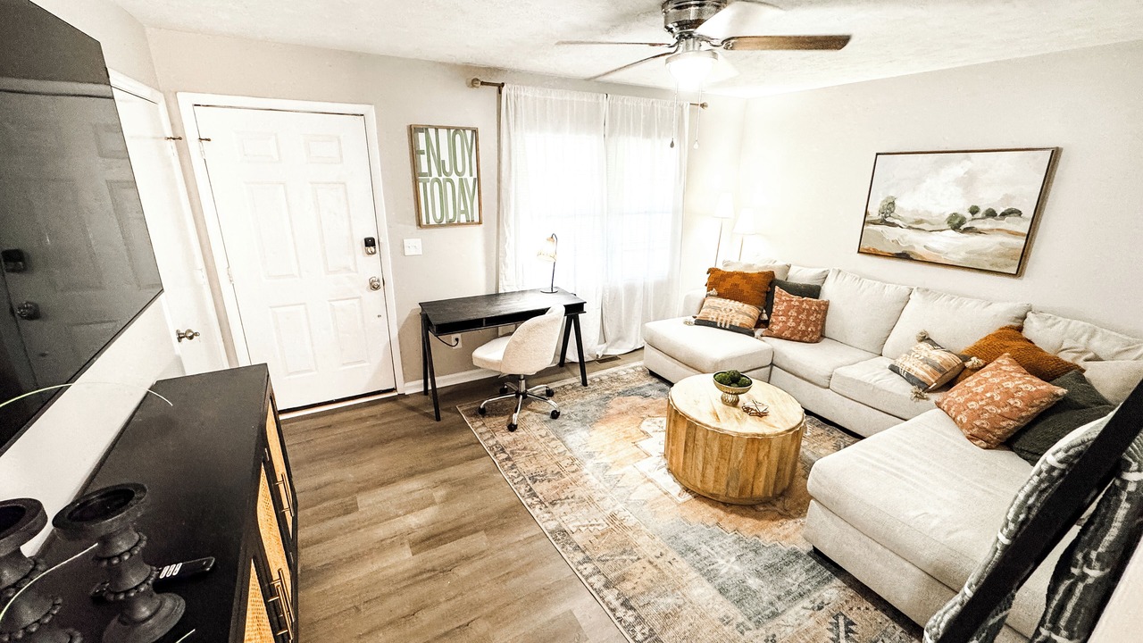Photo of Livingroom in Pine Forest