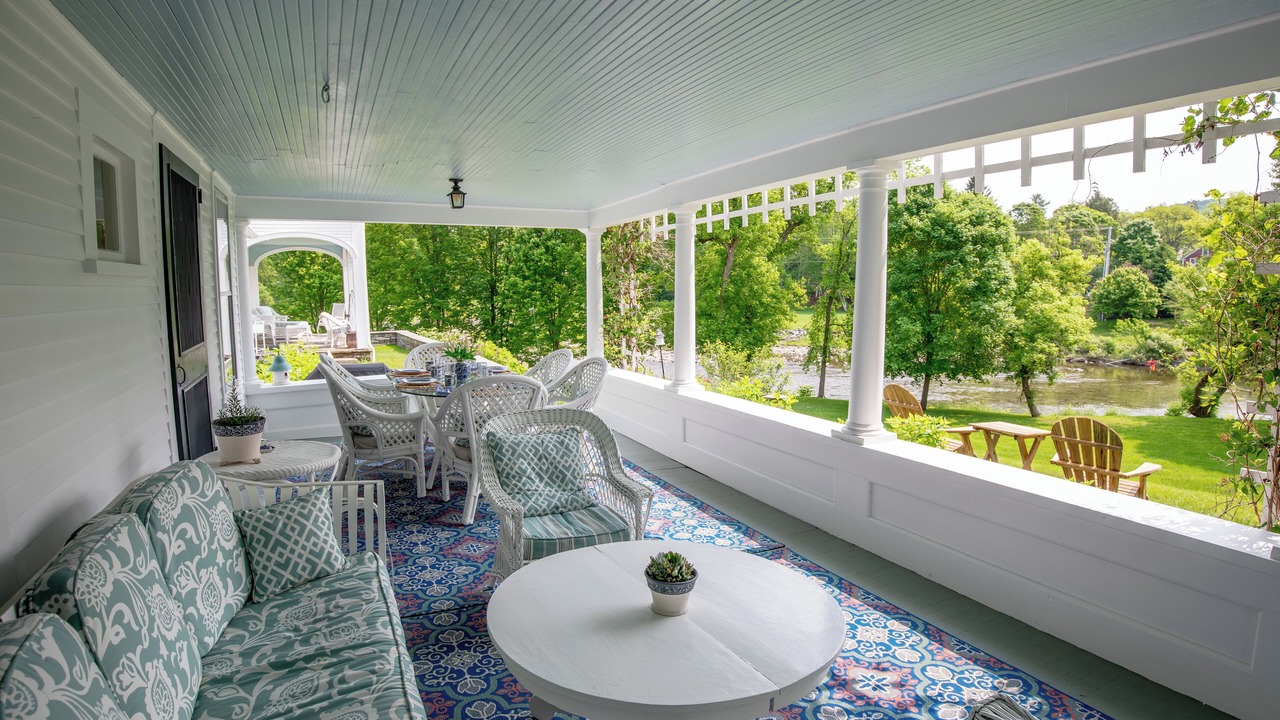 Photo of Outdoor in Woodstock