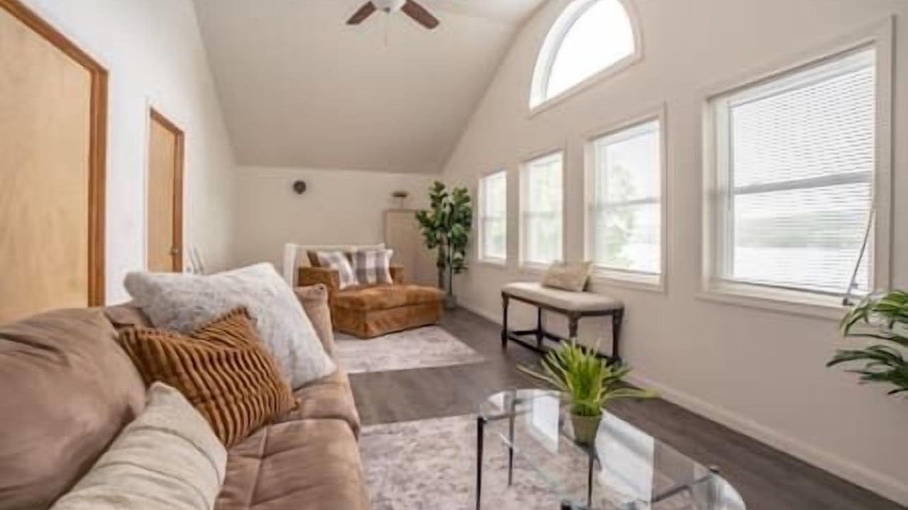 Photo of Livingroom in Dundee