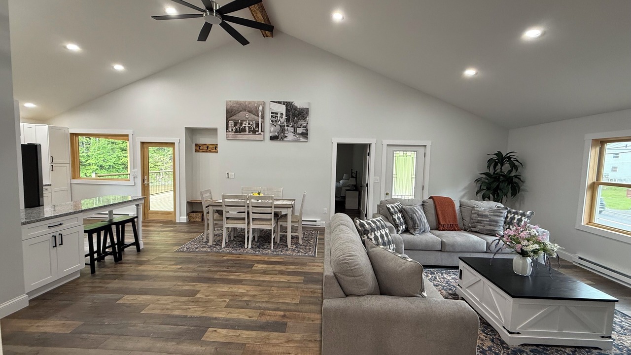 Photo of Livingroom in Prattsville