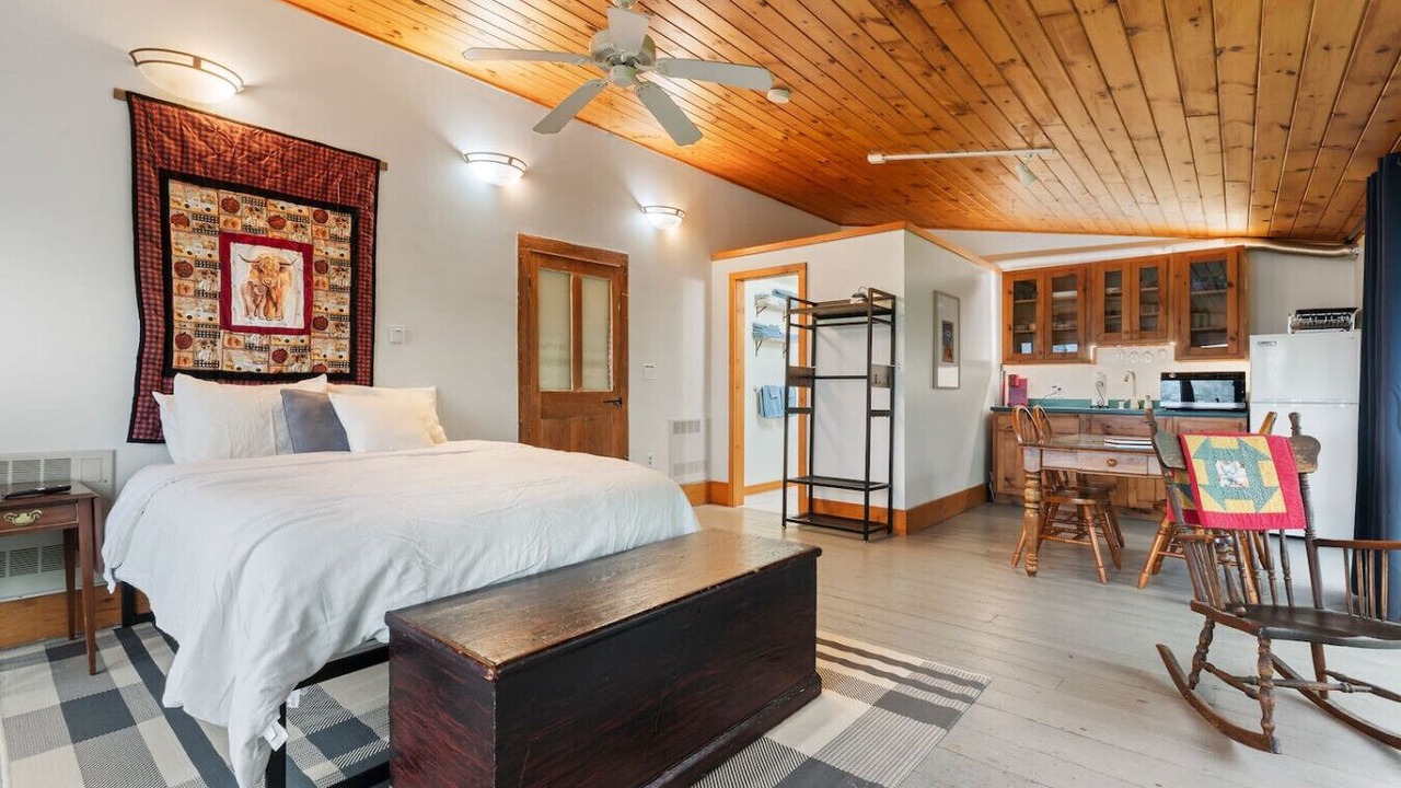 Photo of Bedroom in Loudon