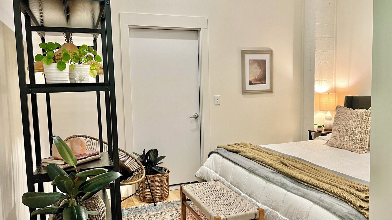 Photo of Bedroom in Shelburne Falls