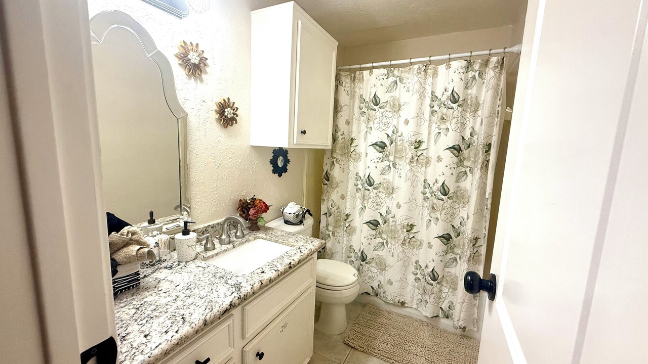 Photo of Bathroom in Pasadena