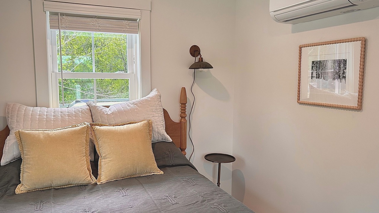 Photo of Bedroom in Mount Holly