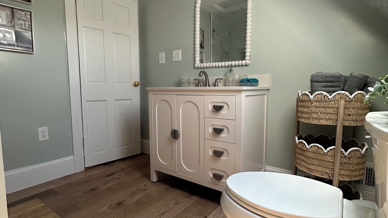 Photo of Bathroom in Salem