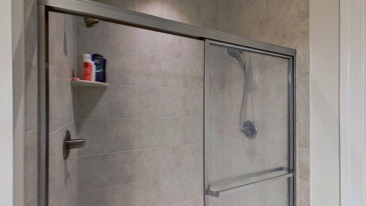 Photo of Bathroom in Sun Ridge