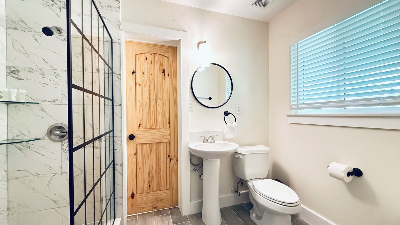 Photo of Bathroom in Dickinson