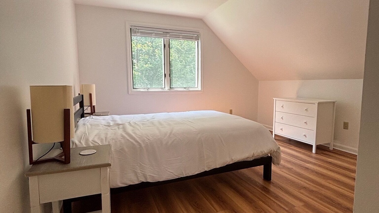 Photo of Bedroom in Yarmouth