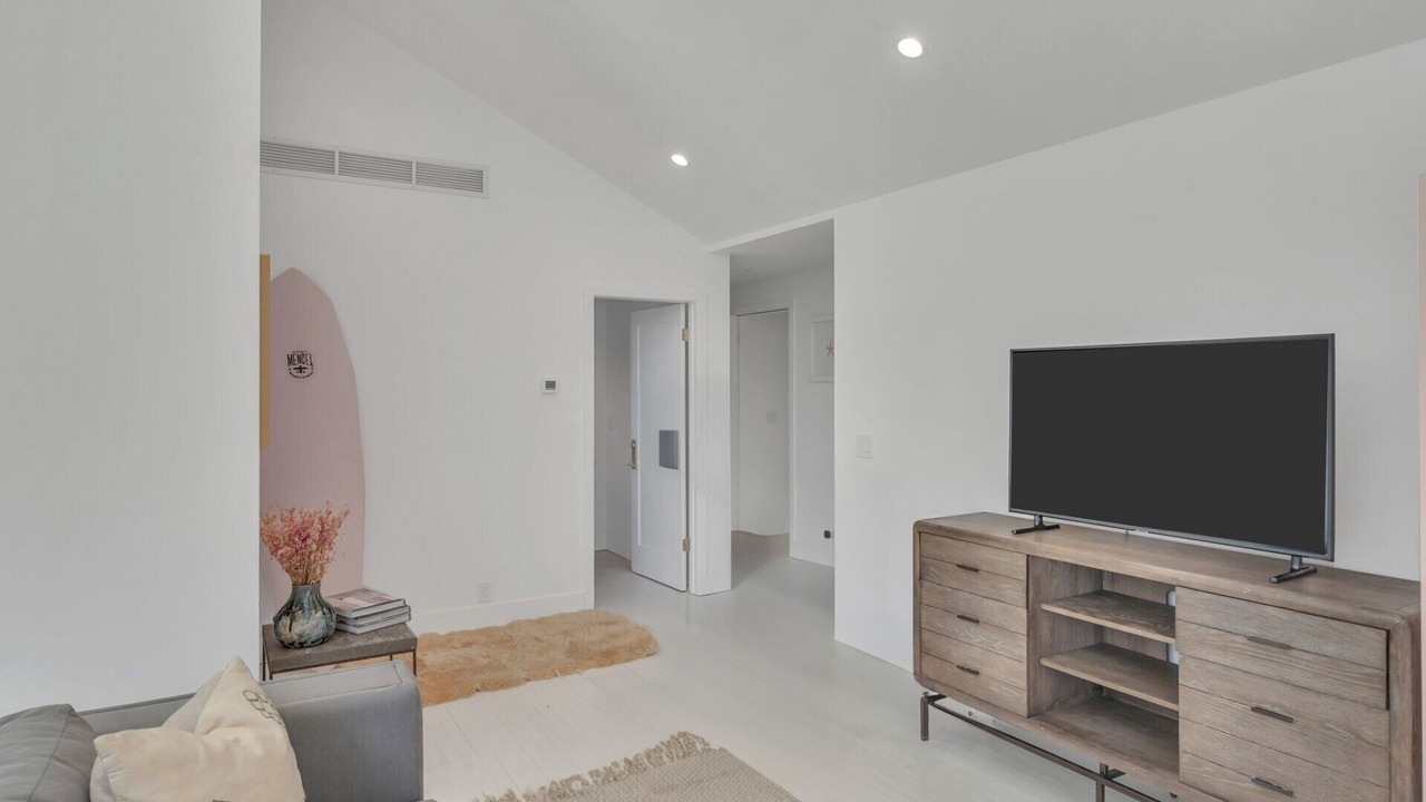 Photo of Livingroom in Montauk