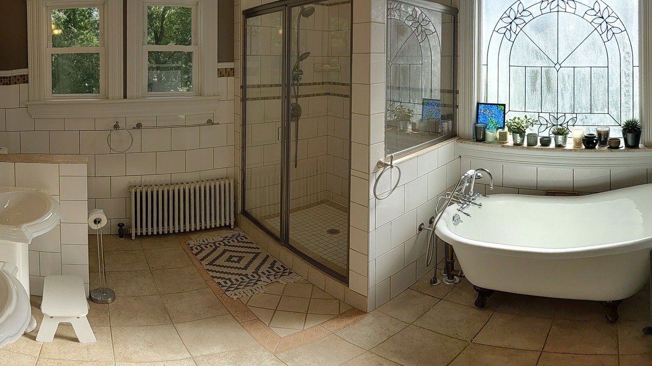 Photo of Bathroom in Williamstown