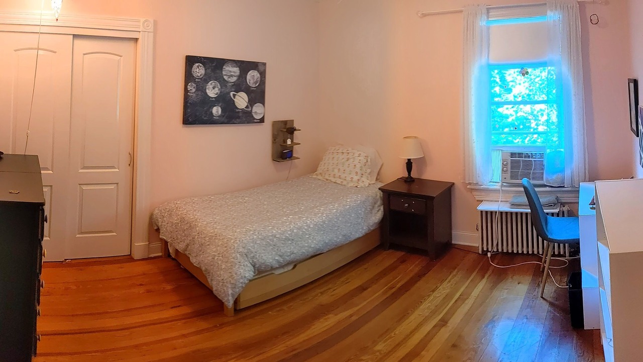 Photo of Bedroom in Williamstown