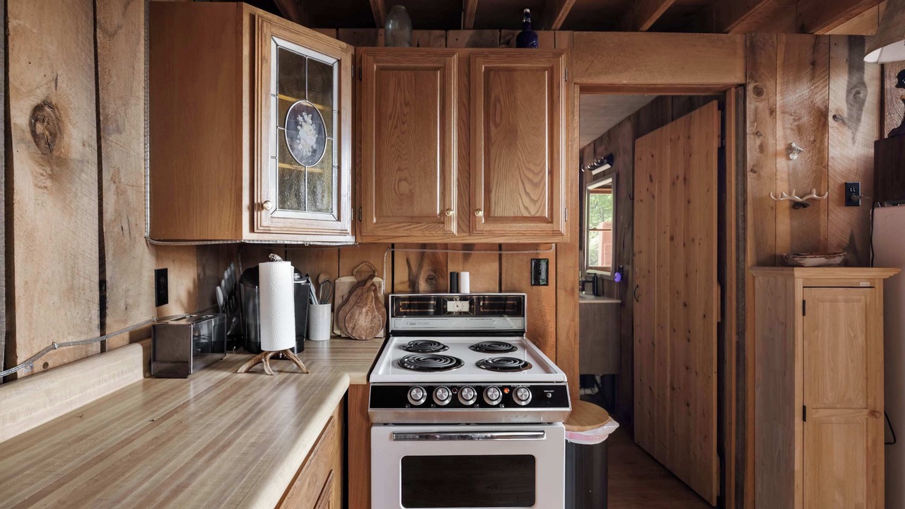 Photo of Kitchen in Paw Paw