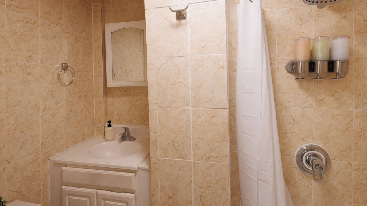 Photo of Bathroom in Brooklyn Heights